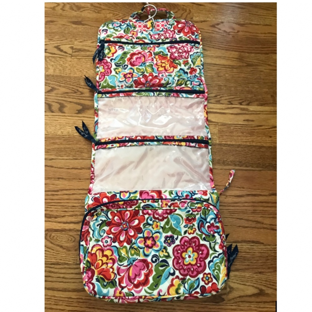 Vera Bradley Hanging Travel Organizer